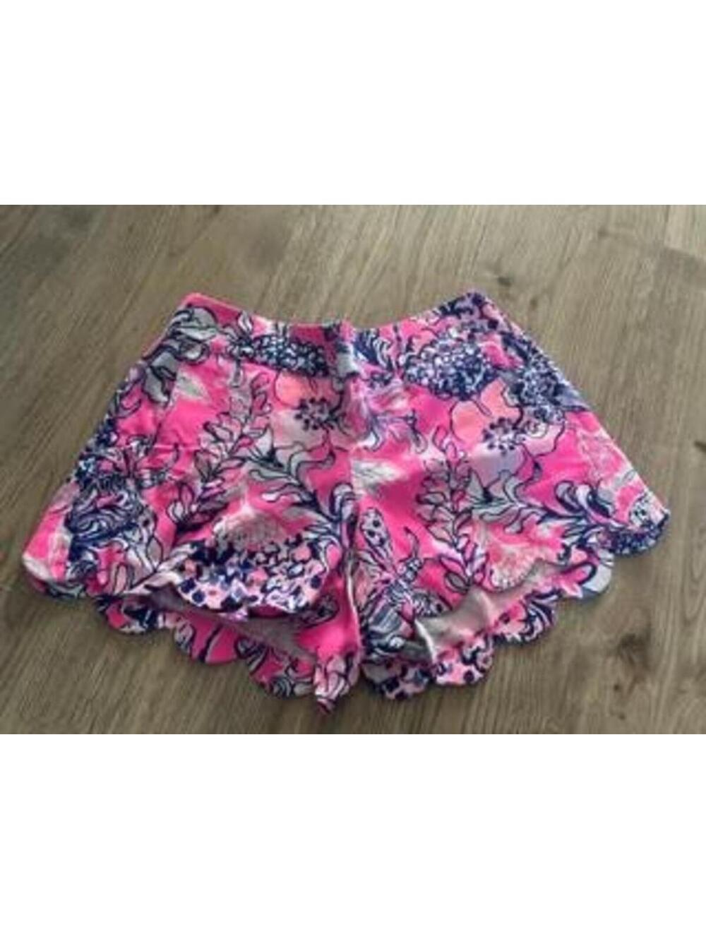Lilly Pulitzer Buttercup Scallop Hem Shorts Womens Size 2 Pink Floral Print